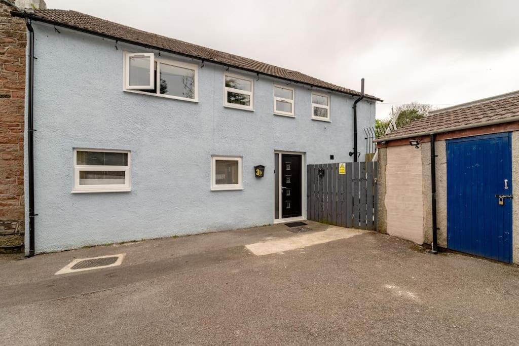 The Blue House Holiday Home Egremont  Exterior photo